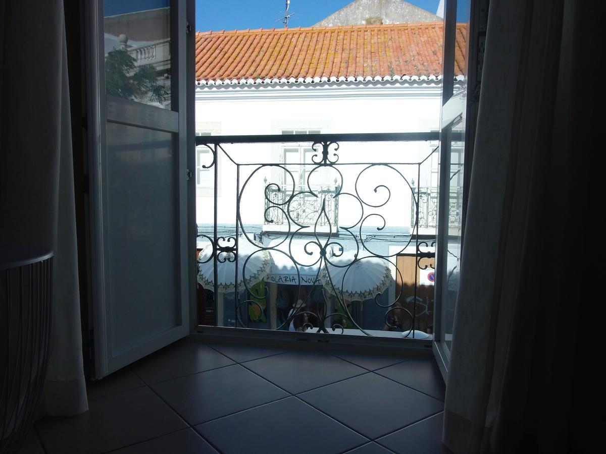 Blue Moon Guesthouse Lagos Bagian luar foto